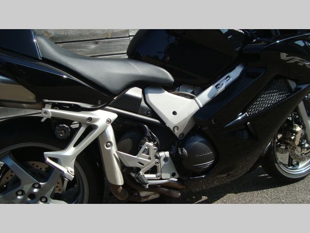 honda - vfr-800-f-vtec-abs