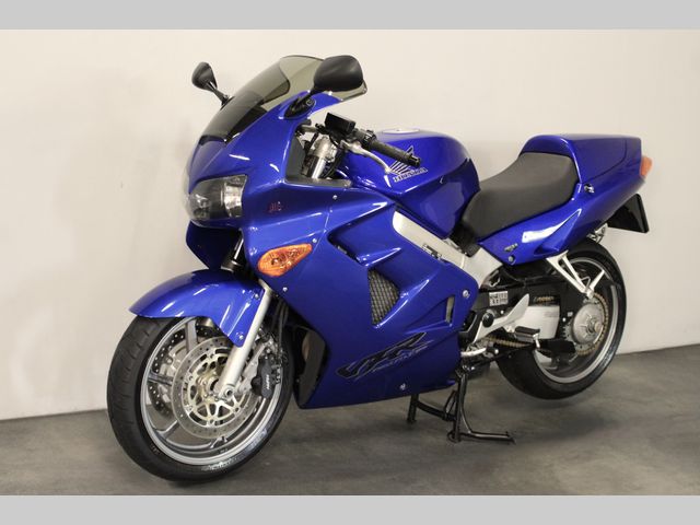 honda - vfr-800-fi