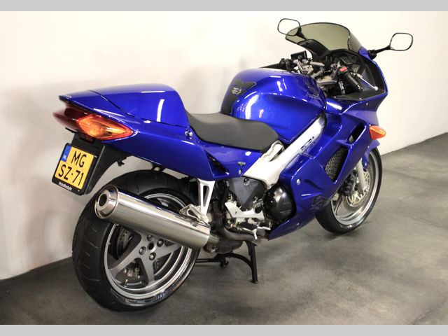 honda - vfr-800-fi