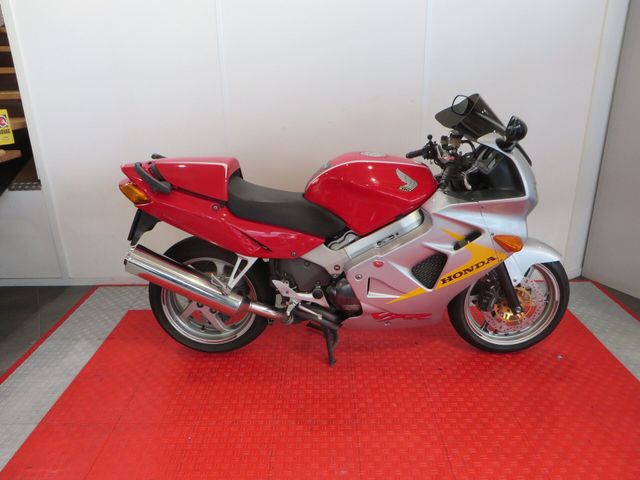 honda - vfr-800-fi