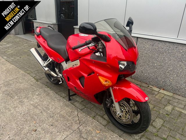 honda - vfr-800-fi