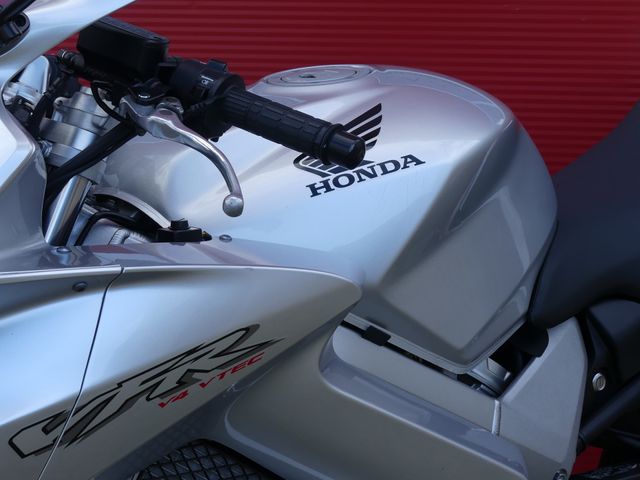 honda - vfr-800-fi