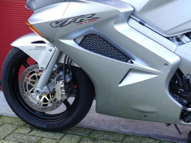 honda - vfr-800-fi