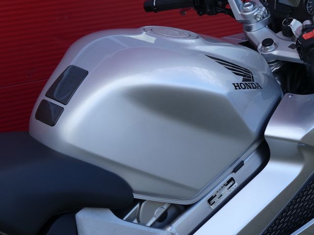 honda - vfr-800-fi