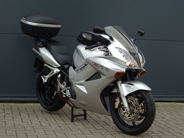 honda - vfr-800-fi