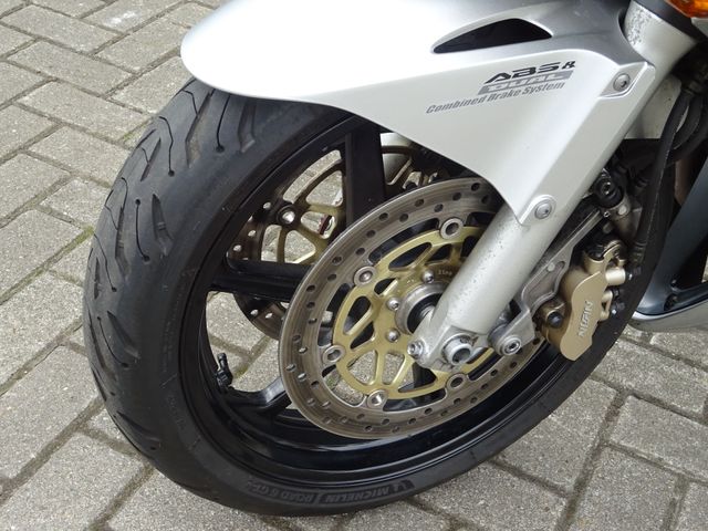 honda - vfr-800-fi