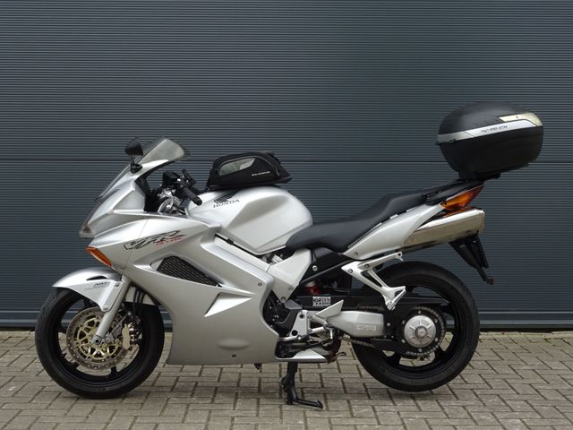 honda - vfr-800-fi