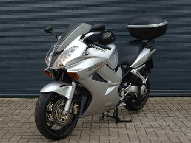 honda - vfr-800-fi