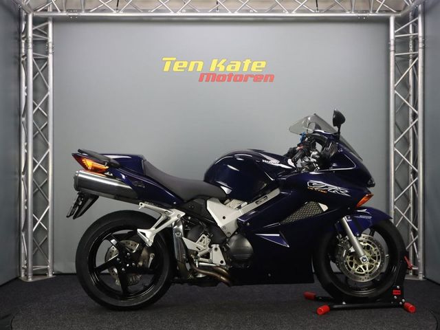 honda - vfr-800-fi