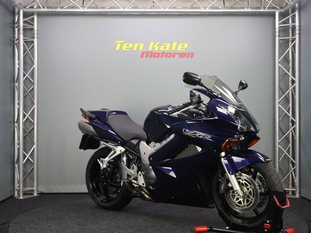 honda - vfr-800-fi