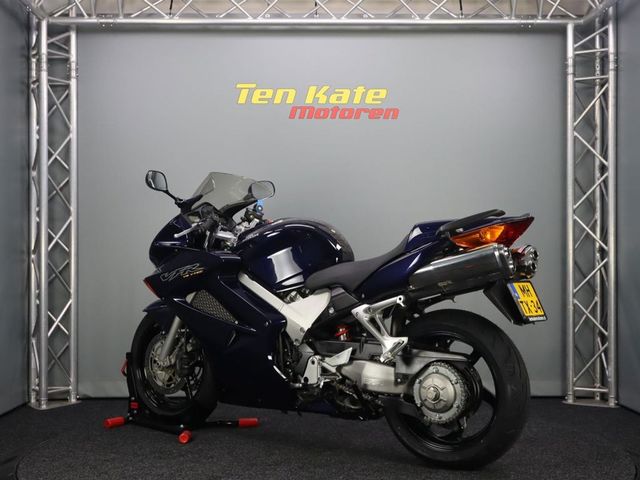honda - vfr-800-fi