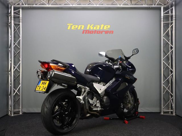 honda - vfr-800-fi