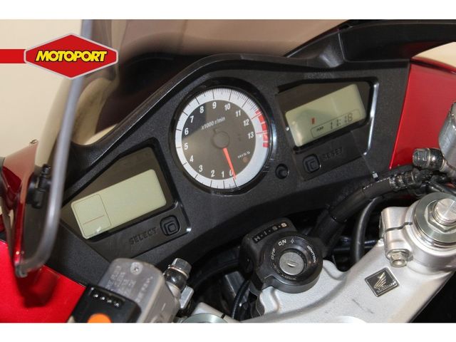 honda - vfr-800-fi