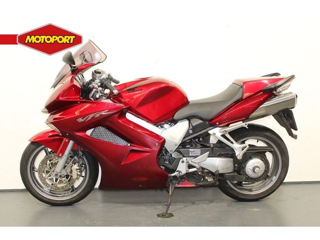 honda - vfr-800-fi
