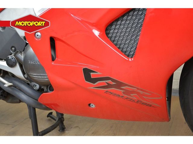 honda - vfr-800-fi