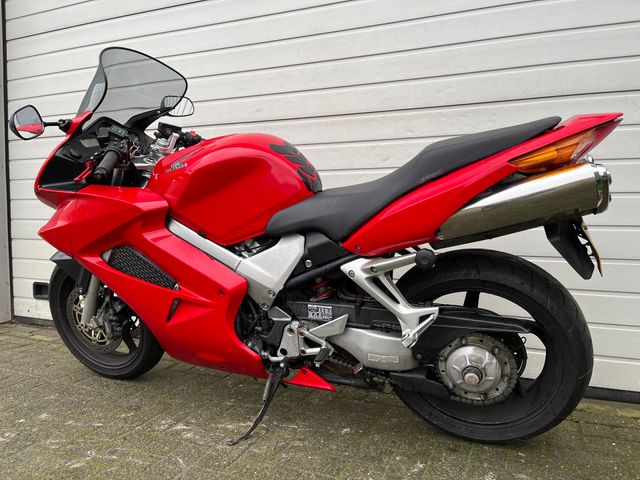 honda - vfr-800-fi-vtec