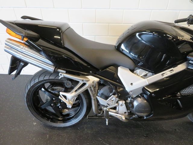 honda - vfr-800-fi-vtec