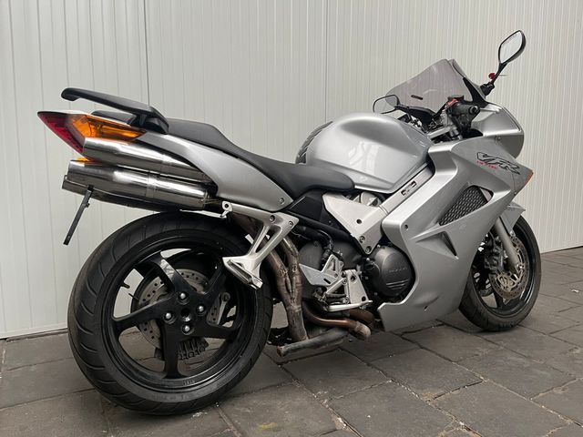 honda - vfr-800-fi-vtec