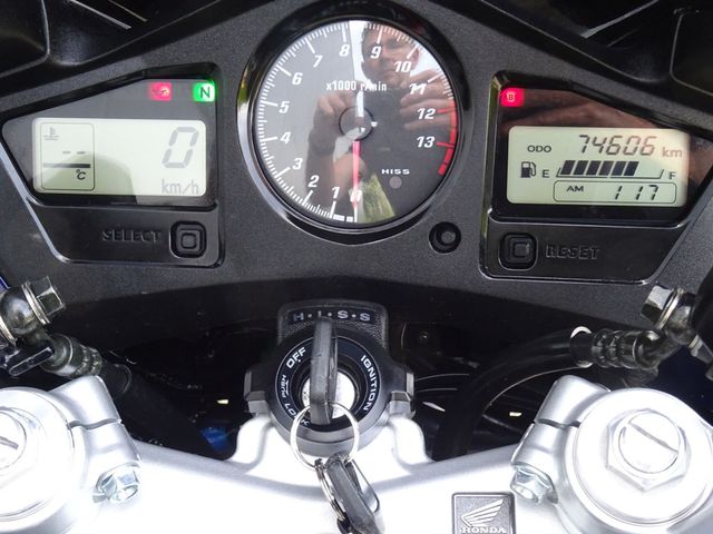 honda - vfr-800-fi-vtec