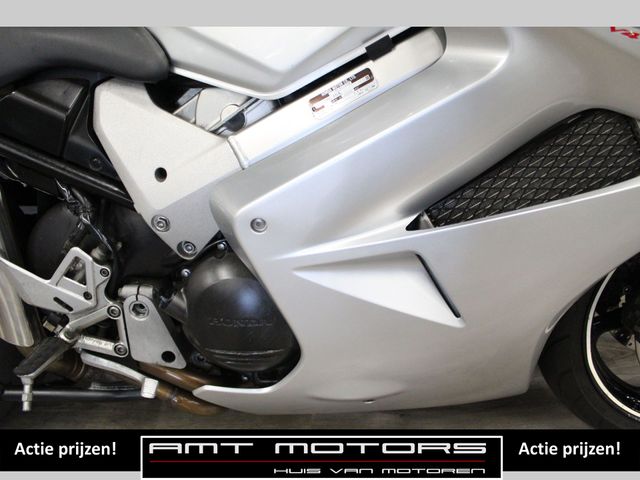 honda - vfr-800-fi-vtec