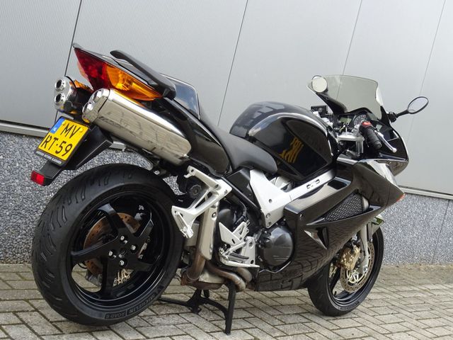 honda - vfr-800-fi-vtec