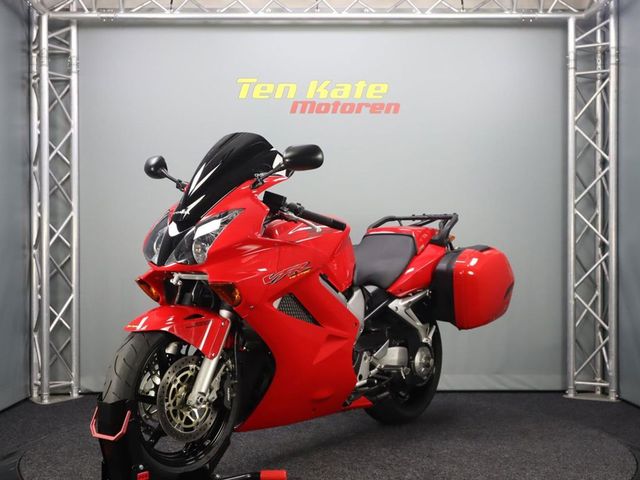 honda - vfr-800-fi-vtec