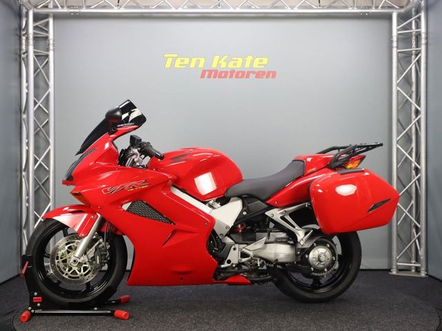 honda - vfr-800-fi-vtec