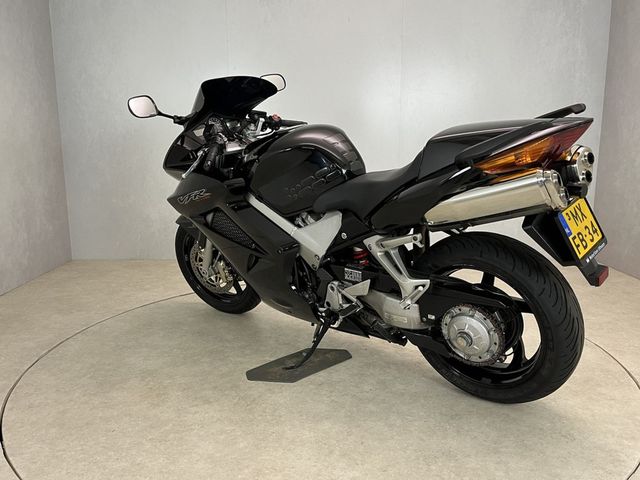 honda - vfr-800-fi-vtec-abs