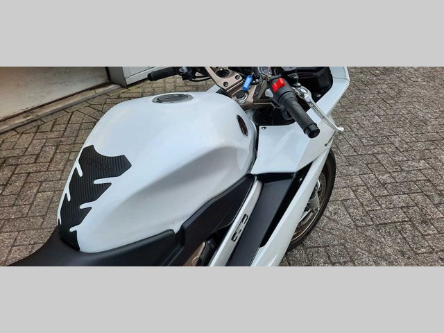 honda - vfr-800-fi-vtec-abs