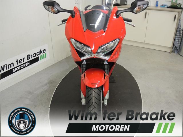 honda - vfr-800-fi-vtec-abs