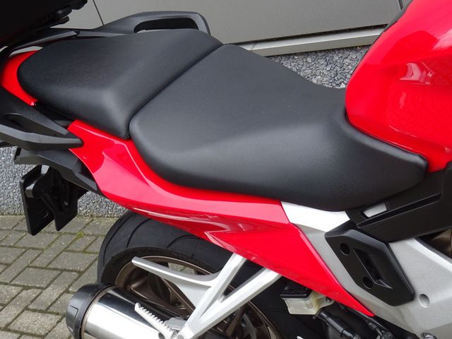 honda - vfr-800-fi-vtec-abs