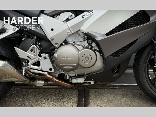 honda - vfr-800-x-crossrunner