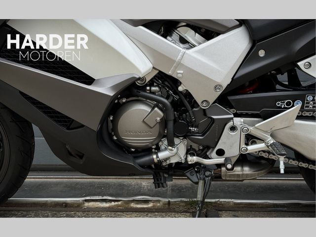 honda - vfr-800-x-crossrunner