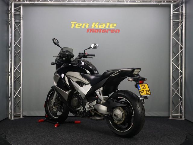 honda - vfr-800-x-crossrunner