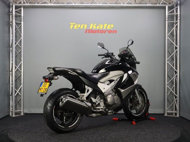 honda - vfr-800-x-crossrunner