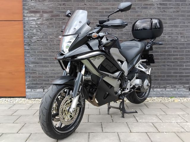honda - vfr-800-x-crossrunner