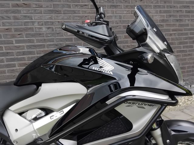 honda - vfr-800-x-crossrunner
