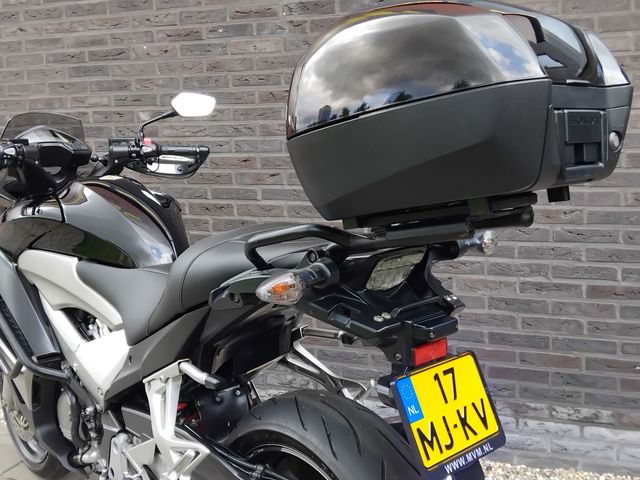 honda - vfr-800-x-crossrunner