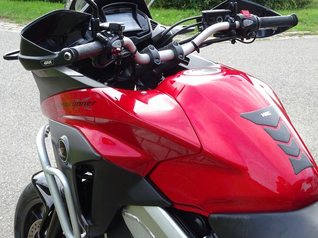 honda - vfr-800-x-crossrunner-abs