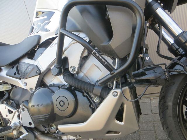 honda - vfr-800-x-crossrunner-abs