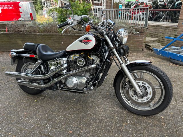 honda - vt-1100-c-shadow