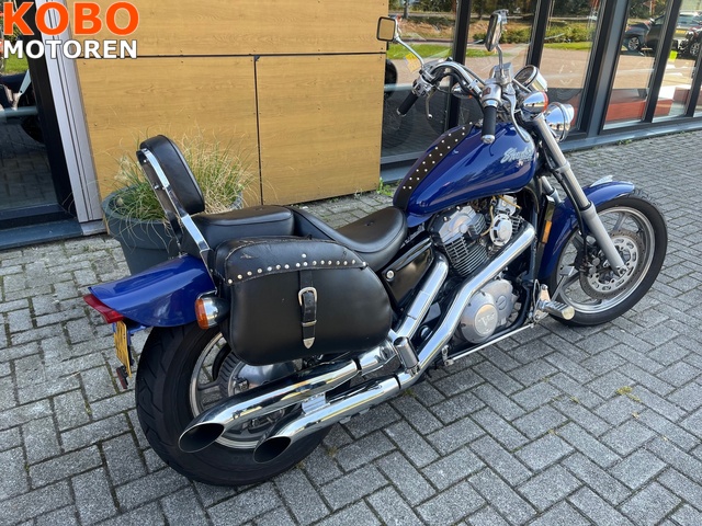 honda - vt-1100-c-shadow