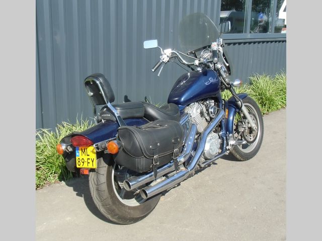 honda - vt-1100-c-shadow