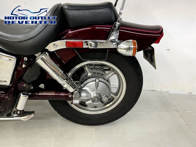 honda - vt-1100-c-shadow