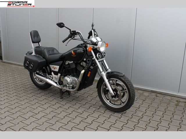 honda - vt-1100-c-shadow