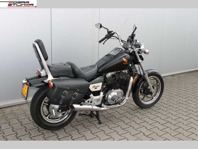honda - vt-1100-c-shadow