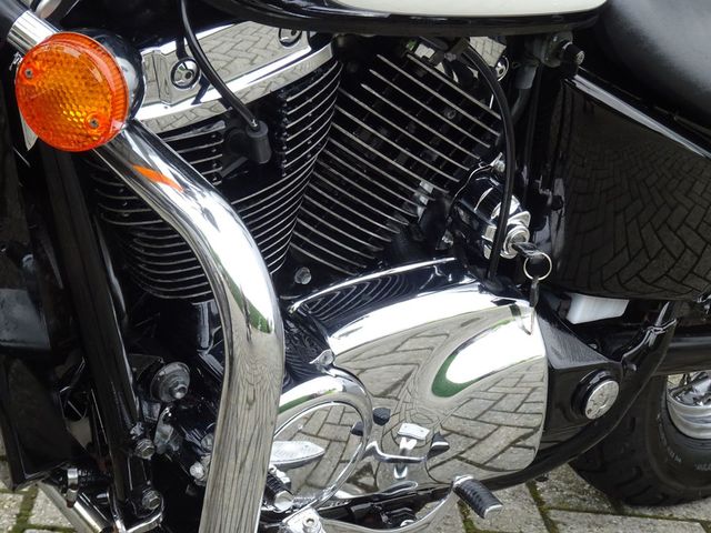 honda - vt-1100-c2-shadow