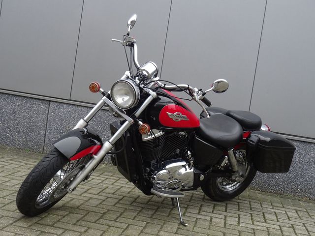 honda - vt-1100-c2-shadow