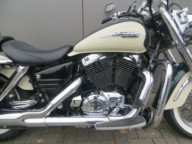 honda - vt-1100-c3-shadow