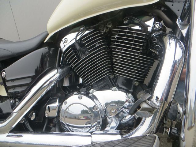 honda - vt-1100-c3-shadow